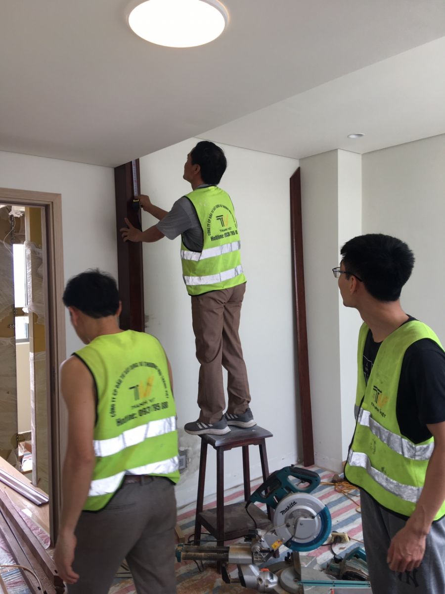 Lắp đặt ốp tường cho ngôi nhà