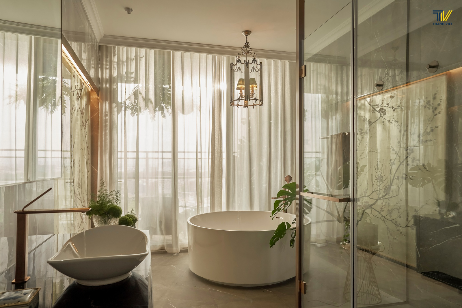 Phòng tắm hiện đại hài hoà