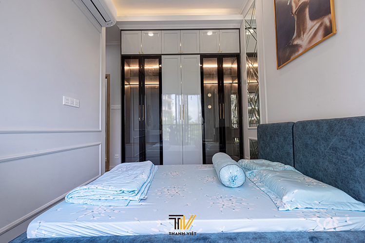 Tủ quần áo âm tường