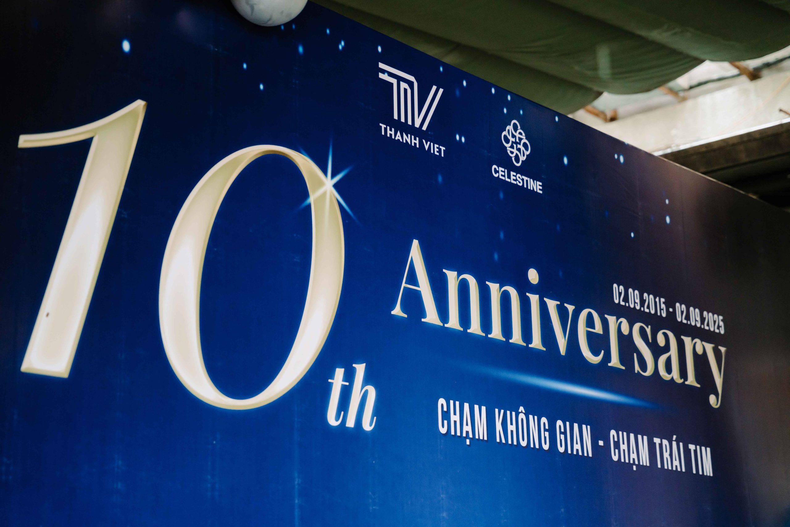 Dấu ấn 10 năm: Chạm không gian - Chạm trái tim