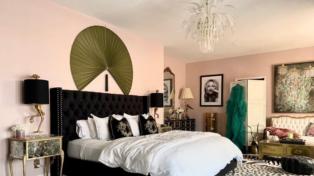 Phòng ngủ phong cách Hollywood Regency